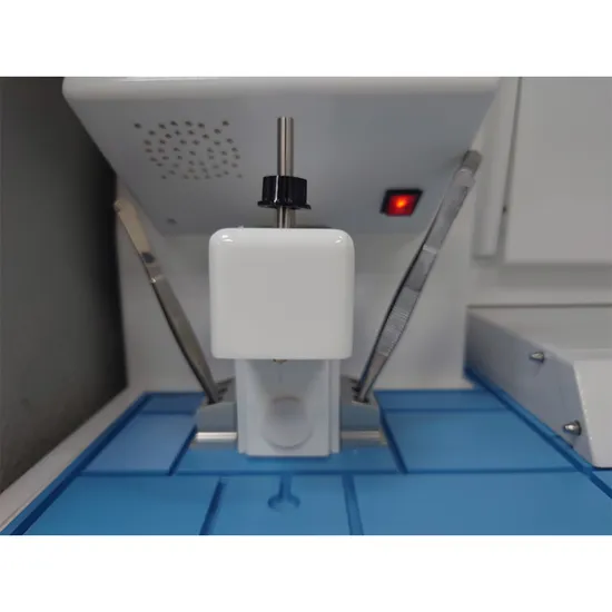 Tissu incorporation central cutanat cutanat team équipement patient moniteur de laboratoire de laboratoire de laboratoire médical